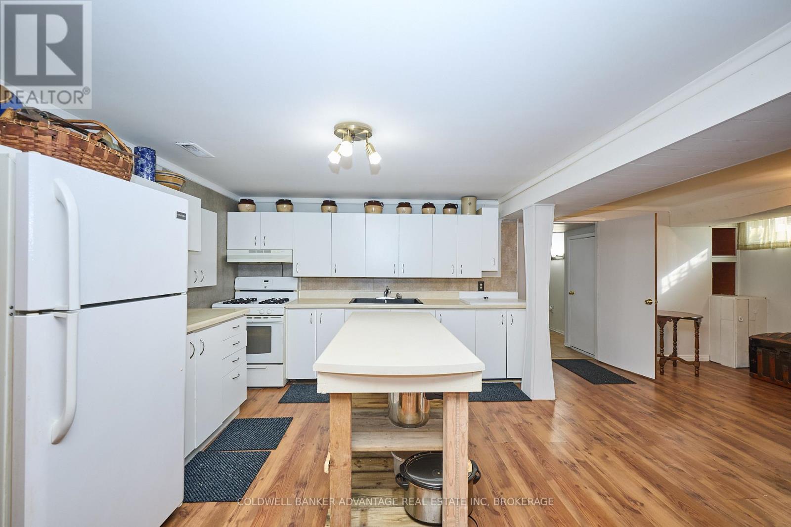 219 Fitch Street, Welland (Prince Charles), Ontario  L3C 4W3 - Photo 23 - X12485189