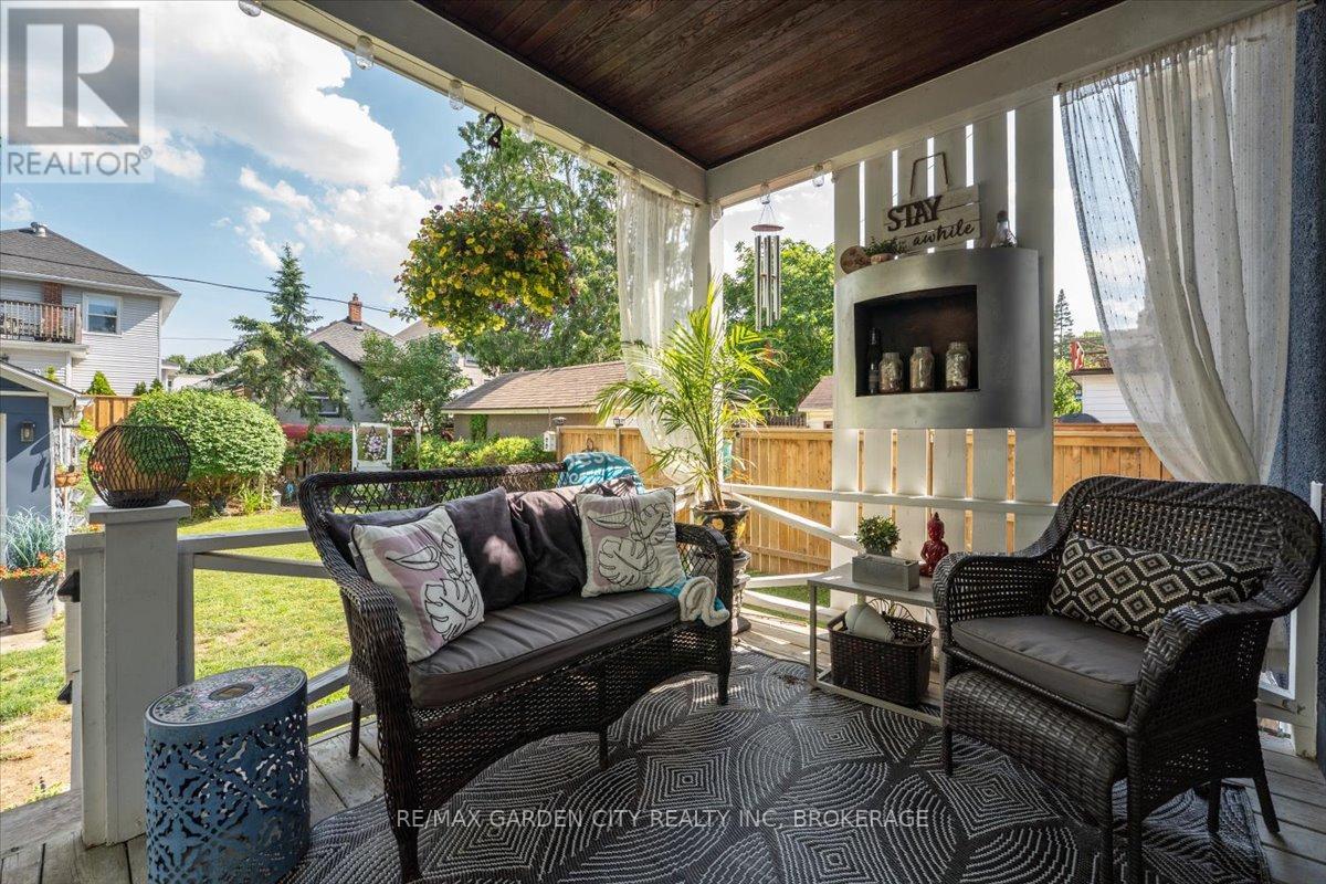 22 Chaplin Avenue, St. Catharines, Ontario  L2R 2E6 - Photo 20 - X12485225