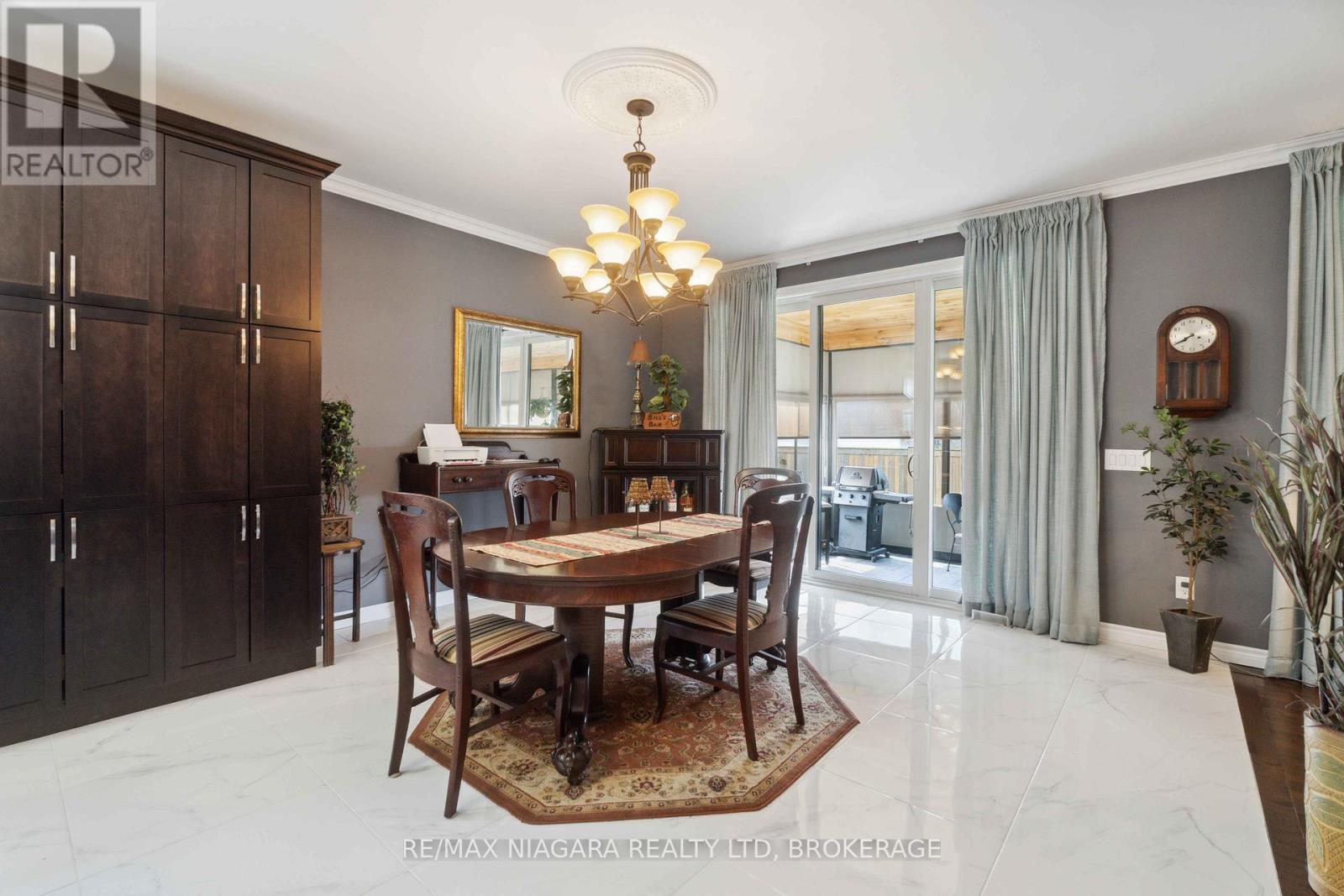 3555 Canfield Crescent, Fort Erie, Ontario  L0S 1S0 - Photo 11 - X12485250