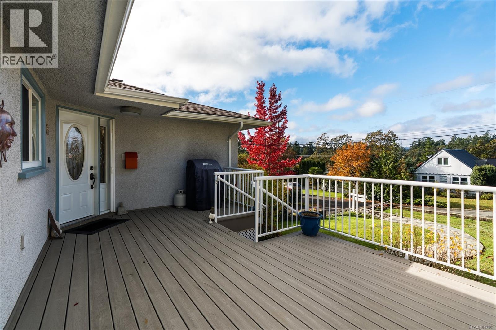 2783 Murray Dr, Saanich, British Columbia  V9A 2S4 - Photo 6 - 1017803