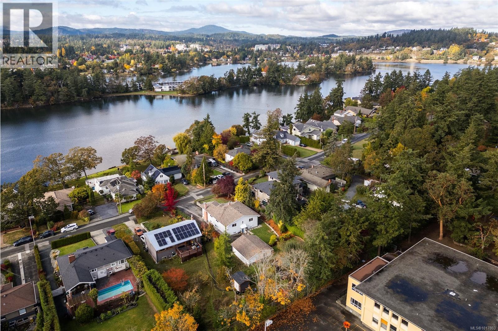 2783 Murray Dr, Saanich, British Columbia  V9A 2S4 - Photo 51 - 1017803