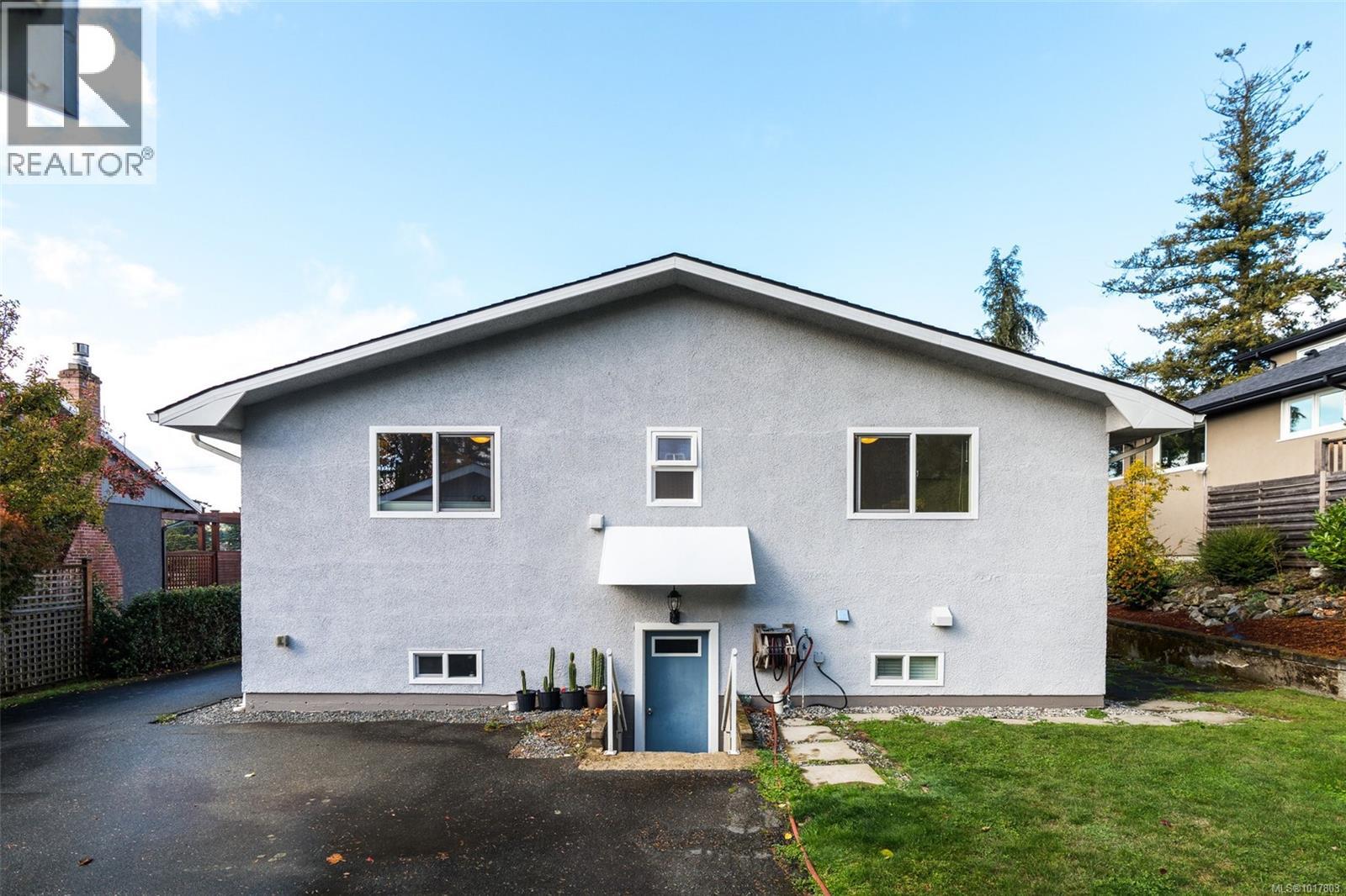 2783 Murray Dr, Saanich, British Columbia  V9A 2S4 - Photo 40 - 1017803