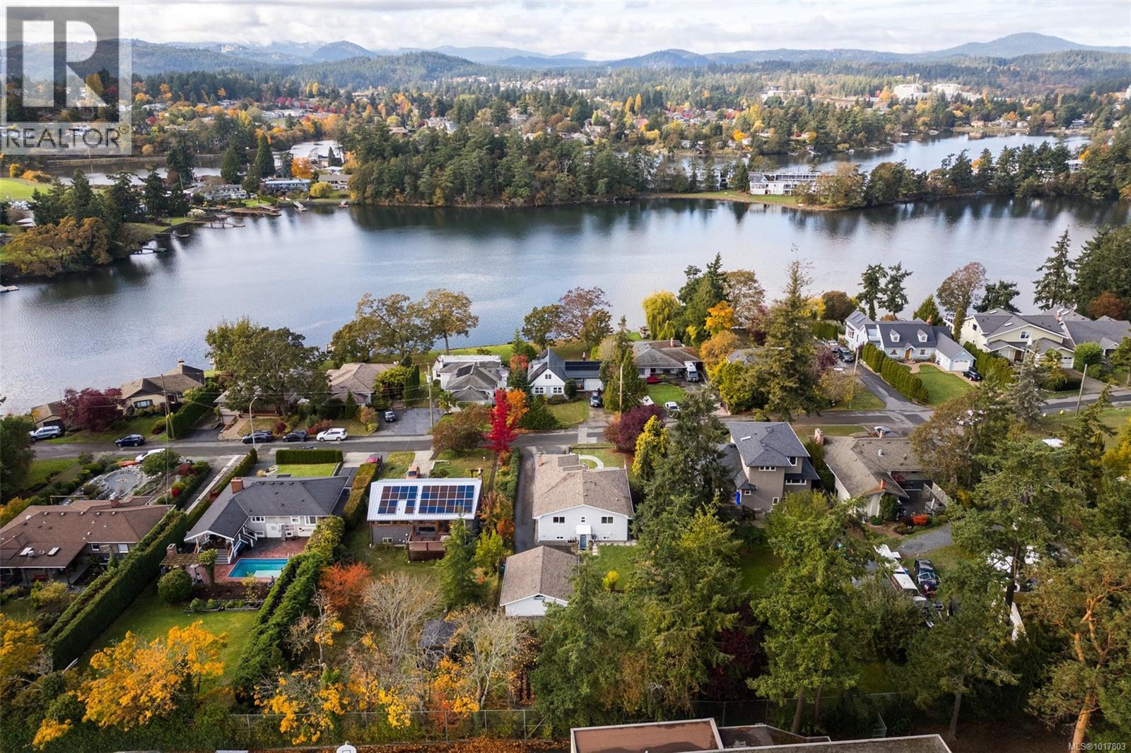 2783 Murray Dr, Saanich, British Columbia  V9A 2S4 - Photo 52 - 1017803