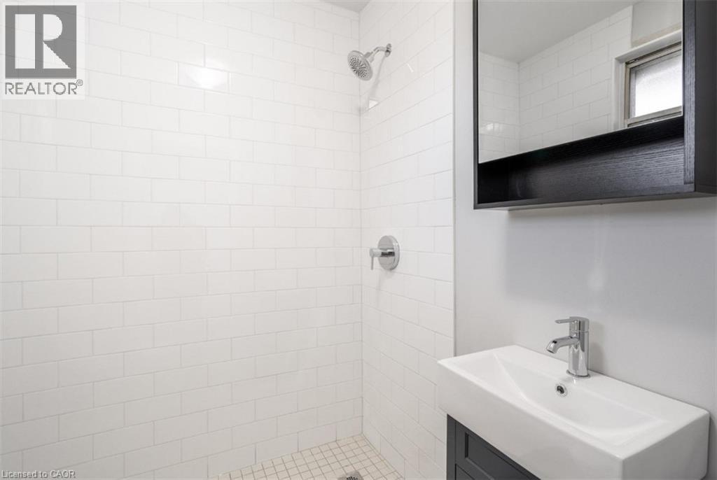 81 Gibson Avenue Unit# 6, Hamilton, Ontario  L8L 6J9 - Photo 12 - 40783666