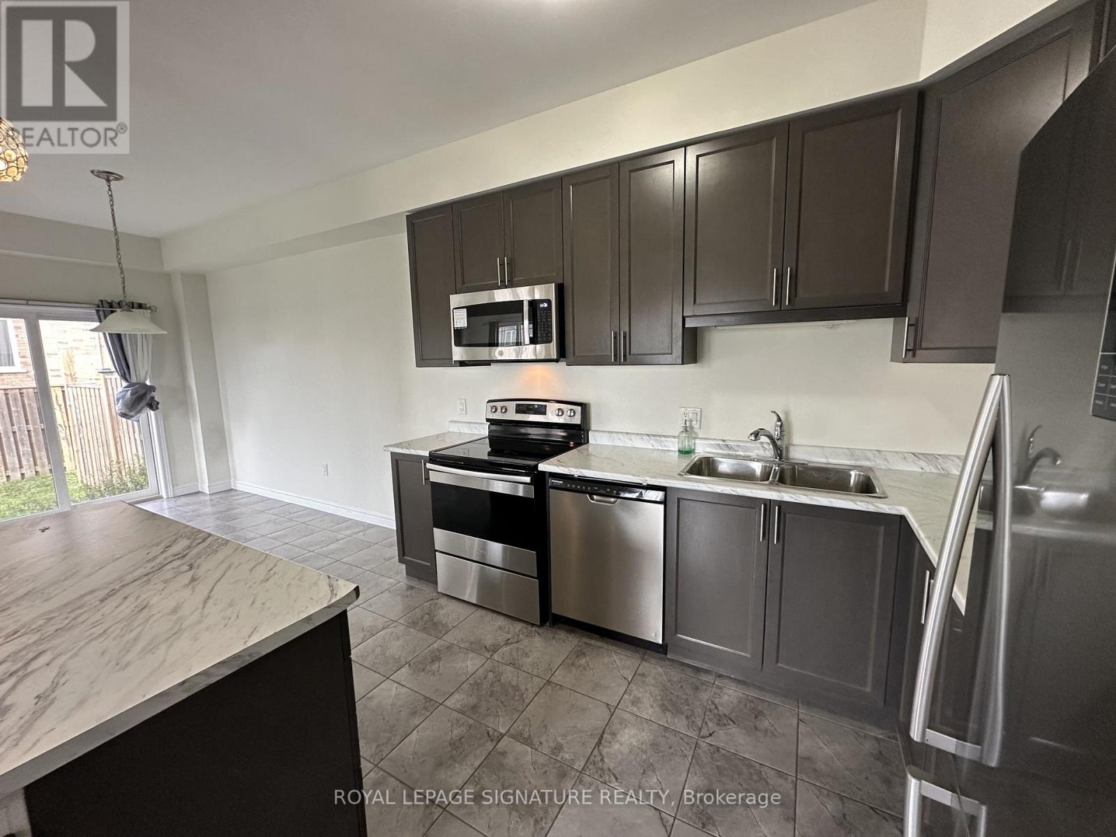 40 Kingsborough Dr Drive, Hamilton, Ontario  L0R 1P0 - Photo 11 - X12485126