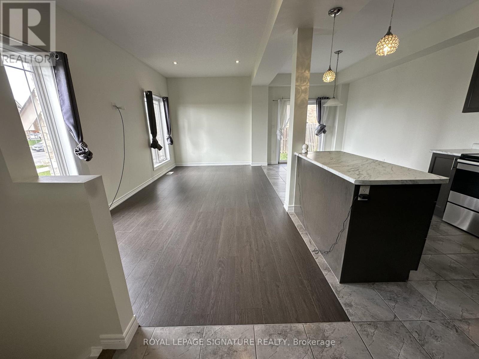 40 Kingsborough Dr Drive, Hamilton, Ontario  L0R 1P0 - Photo 8 - X12485126