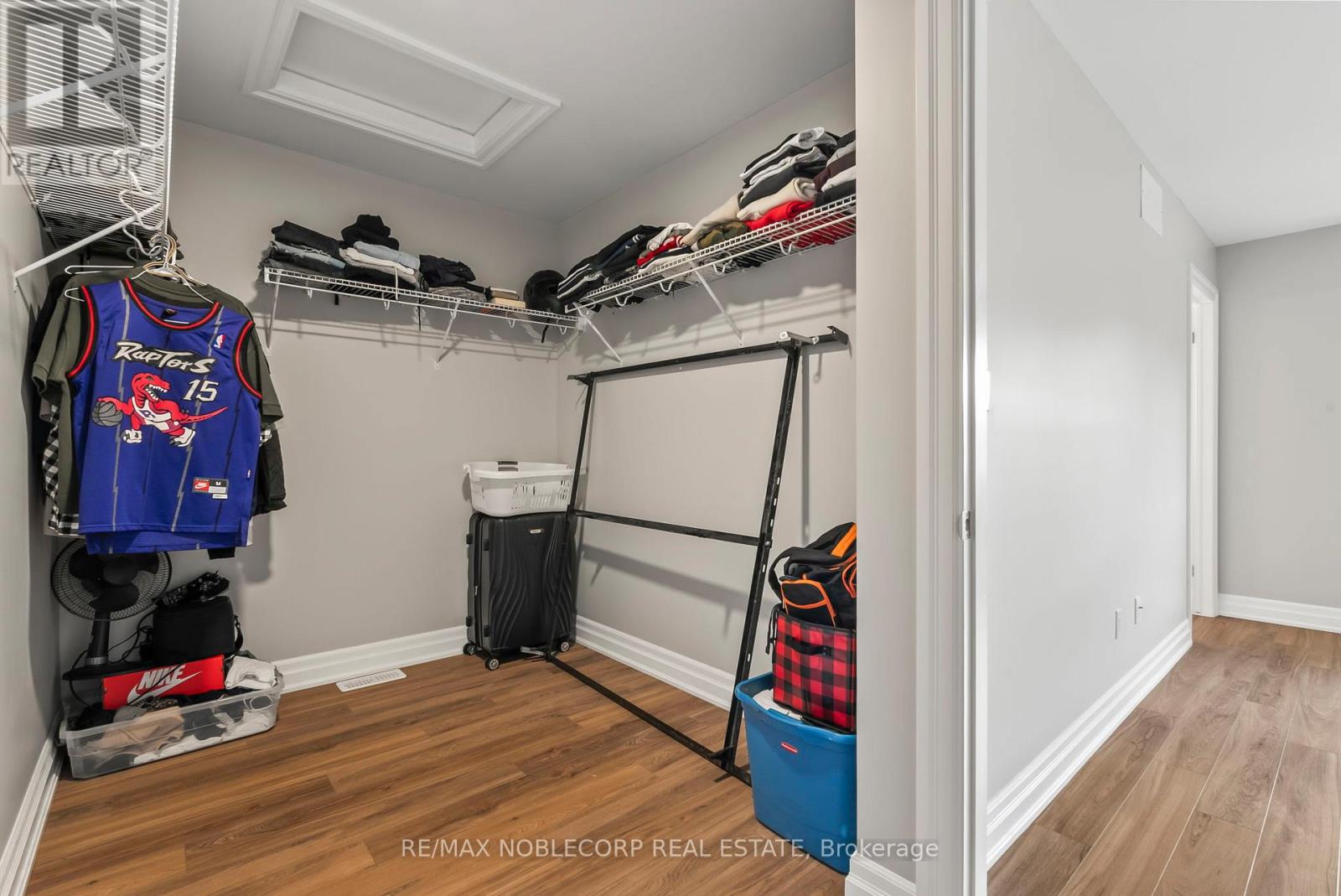 237 Jackson Street E, West Grey, Ontario  N0G 1R0 - Photo 21 - X12485153