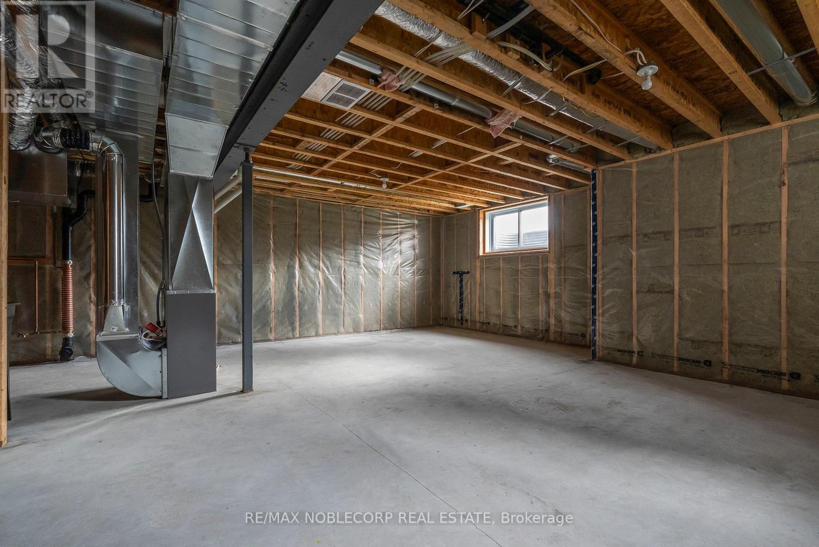 237 Jackson Street E, West Grey, Ontario  N0G 1R0 - Photo 30 - X12485153