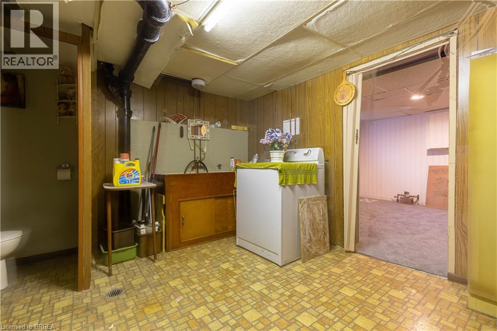 154 Talbot Street, Kitchener, Ontario  N2M 2B1 - Photo 15 - 40760242