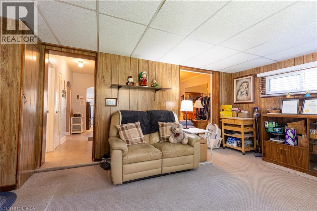 154 Talbot Street, Kitchener, Ontario  N2M 2B1 - Photo 7 - 40760242