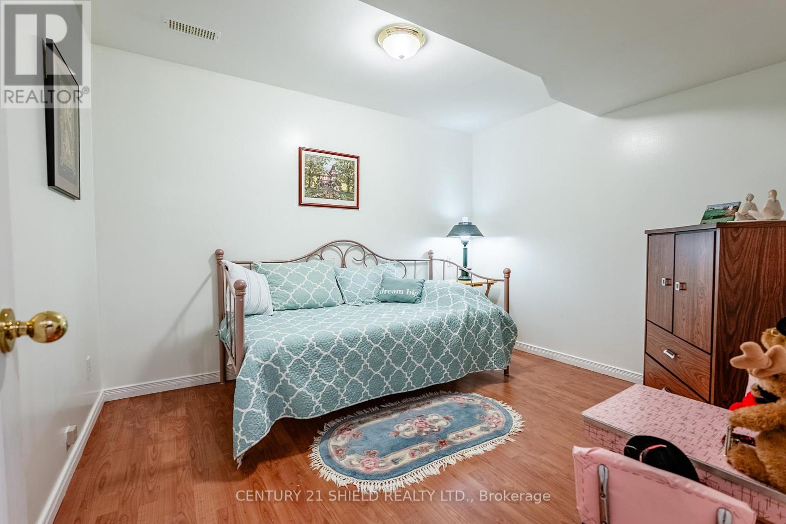 14215 County Rd 2 Highway, South Stormont, Ontario  K0C 1M0 - Photo 41 - X12485263