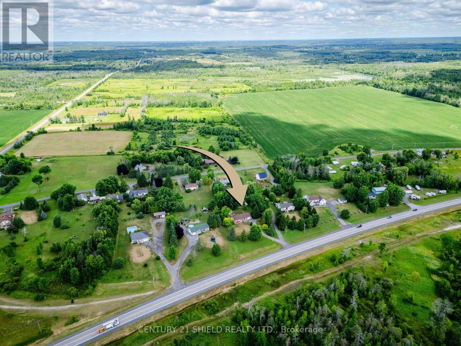 14215 County Rd 2 Highway, South Stormont, Ontario  K0C 1M0 - Photo 44 - X12485263