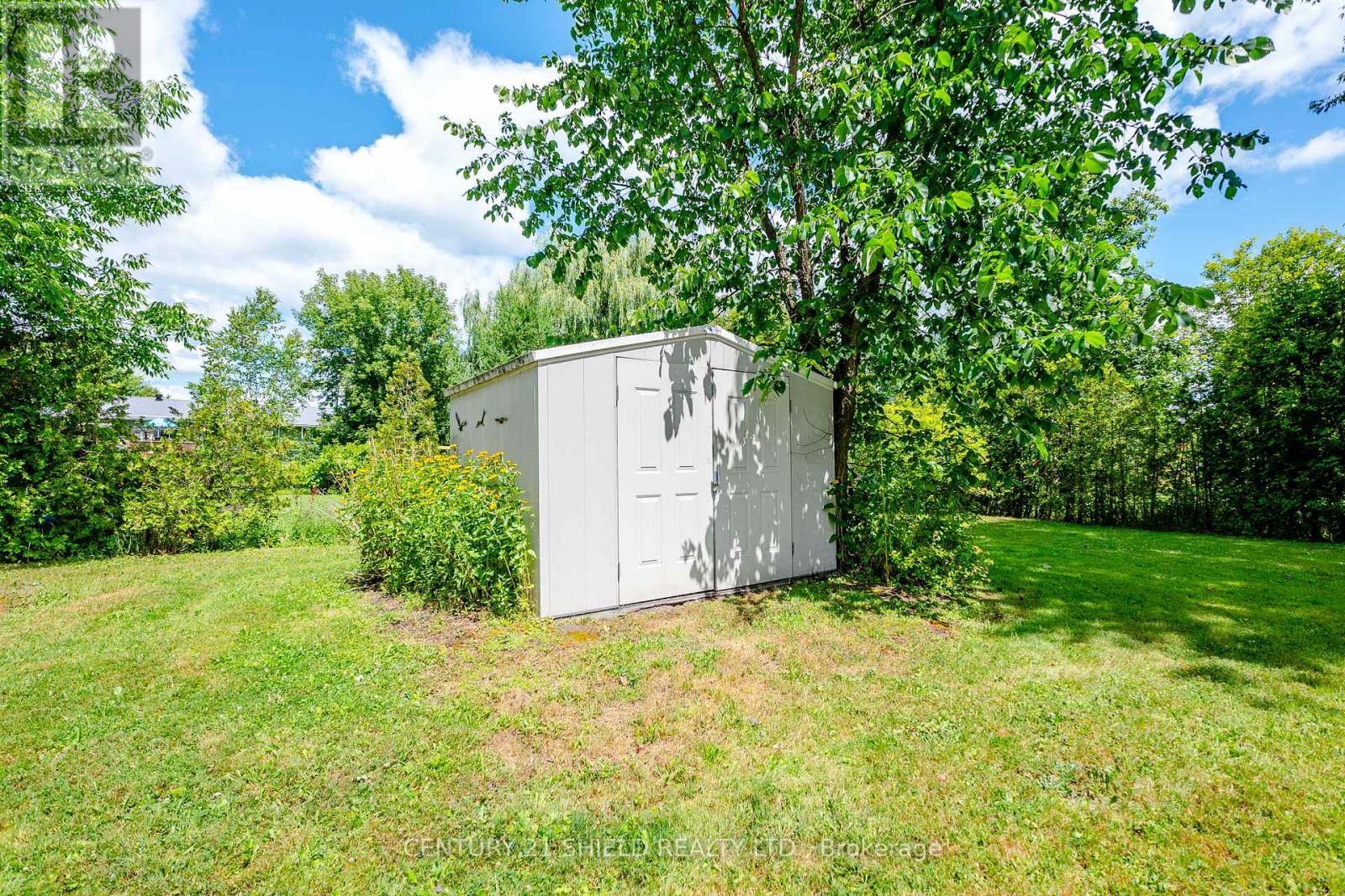 14215 County Rd 2 Highway, South Stormont, Ontario  K0C 1M0 - Photo 6 - X12485263