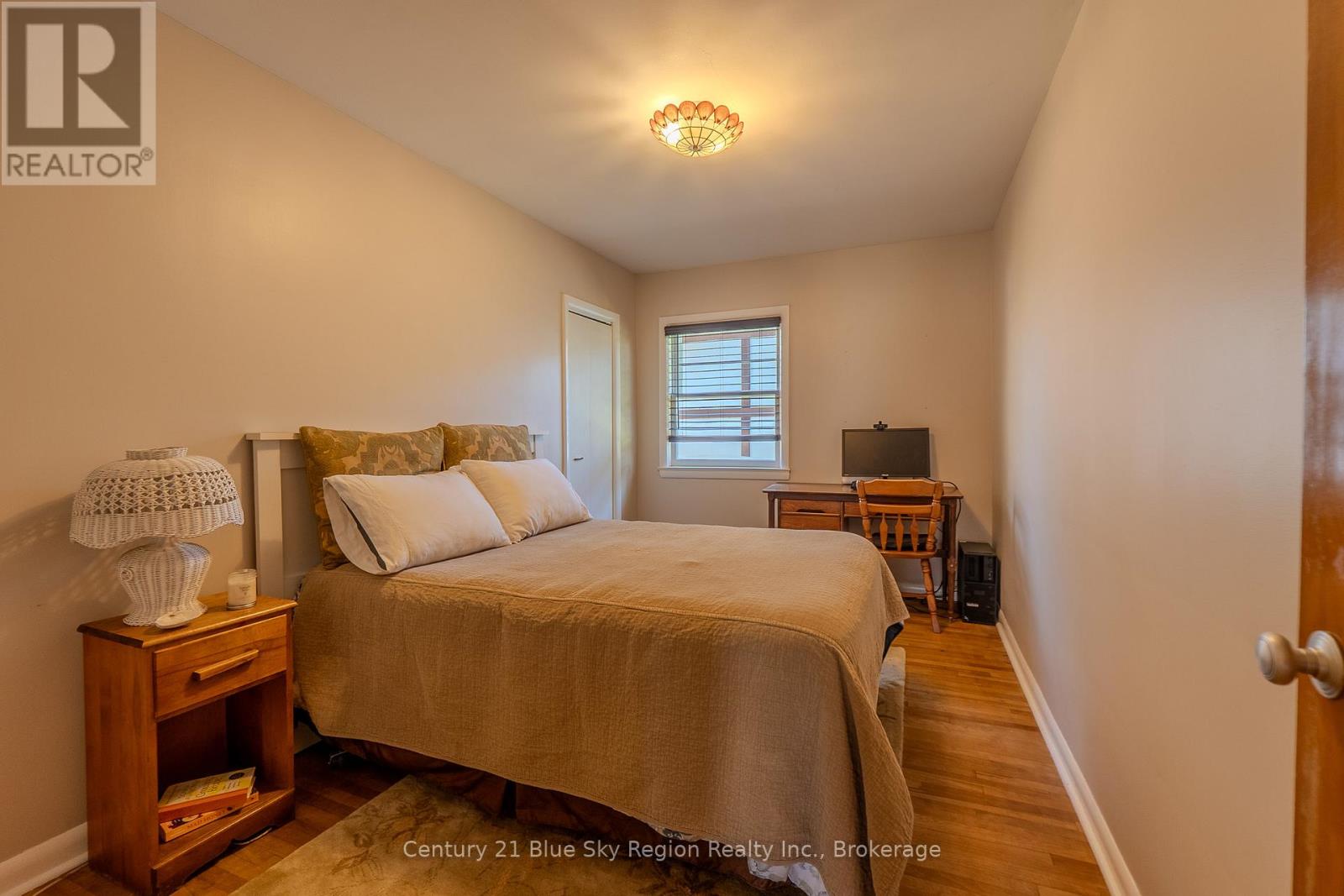 338 Edward Street, Powassan, Ontario  P0H 1Z0 - Photo 17 - X12485249