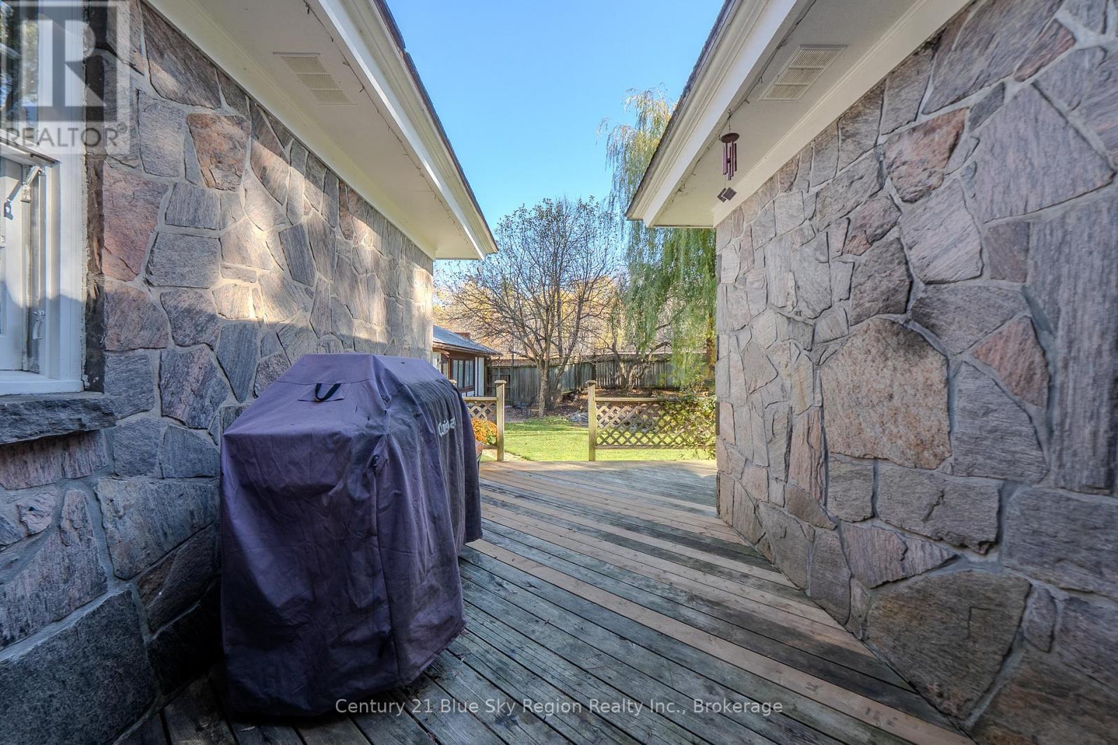 338 Edward Street, Powassan, Ontario  P0H 1Z0 - Photo 34 - X12485249