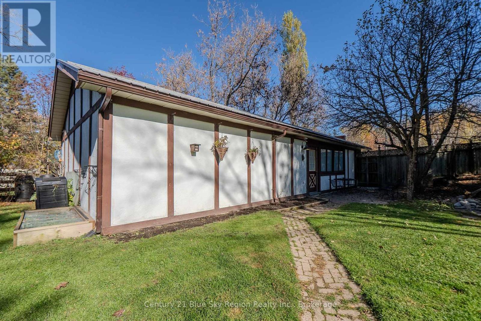 338 Edward Street, Powassan, Ontario  P0H 1Z0 - Photo 36 - X12485249