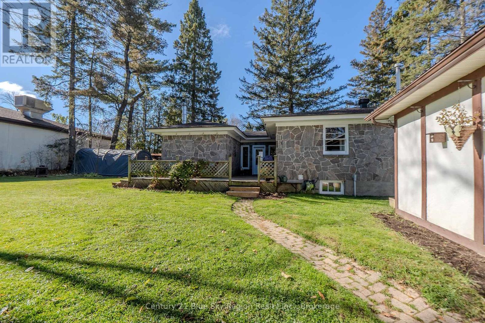 338 Edward Street, Powassan, Ontario  P0H 1Z0 - Photo 37 - X12485249