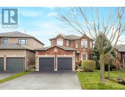 45 HOLLY MEADOW ROAD, Barrie, Ontario