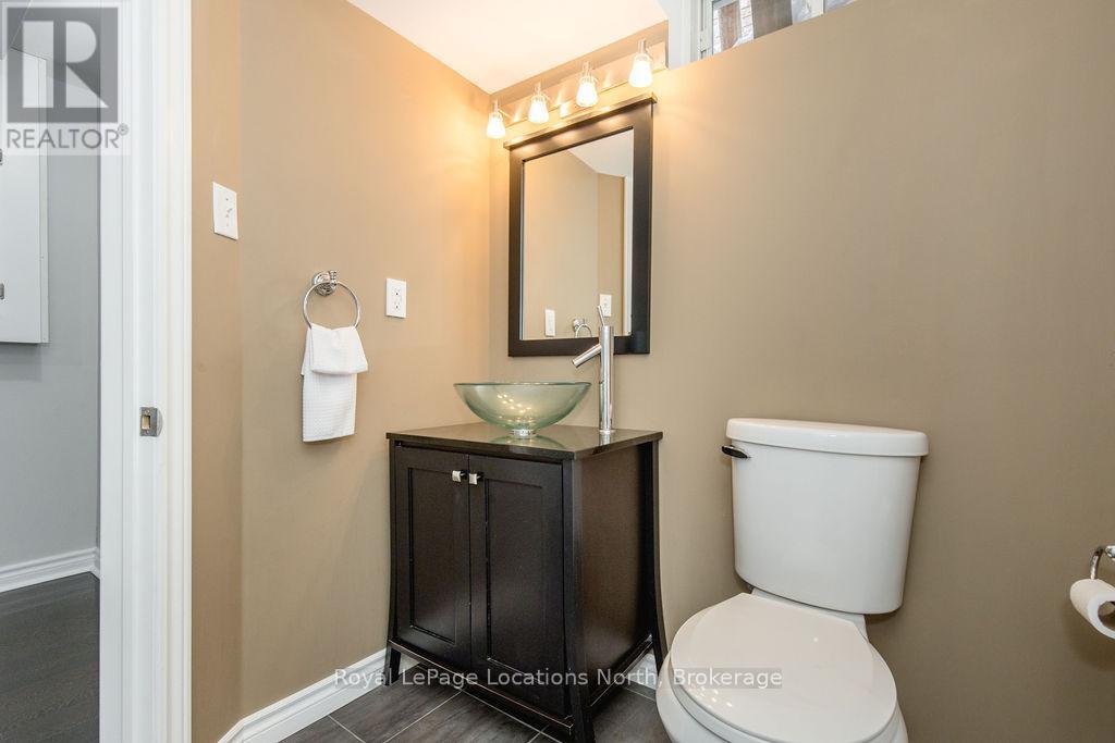 45 Holly Meadow Road, Barrie, Ontario  L4N 0E2 - Photo 36 - S12485271