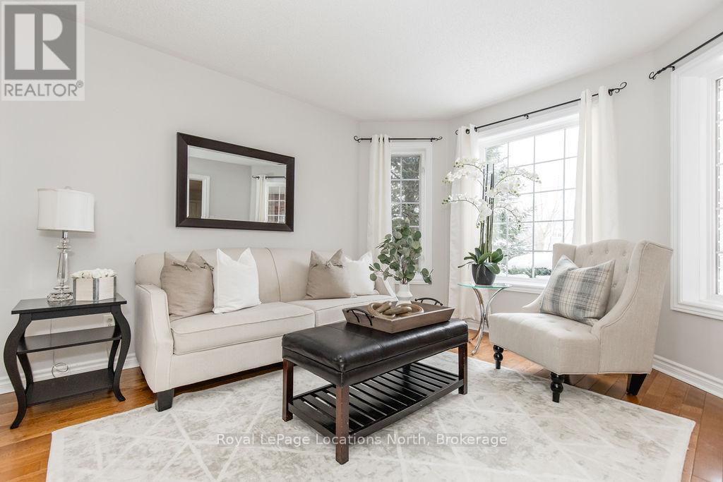 45 Holly Meadow Road, Barrie, Ontario  L4N 0E2 - Photo 7 - S12485271