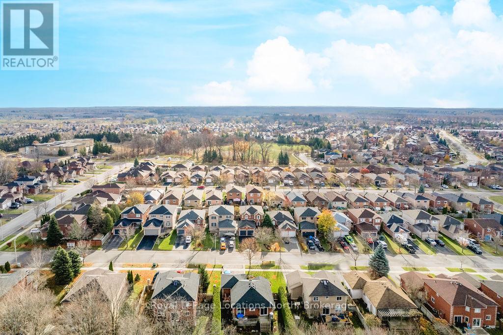 45 Holly Meadow Road, Barrie, Ontario  L4N 0E2 - Photo 44 - S12485271