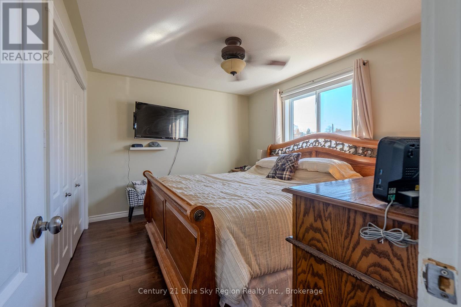 557 Demers Street, West Nipissing (Sturgeon Falls), Ontario  P2B 0A1 - Photo 12 - X12485301