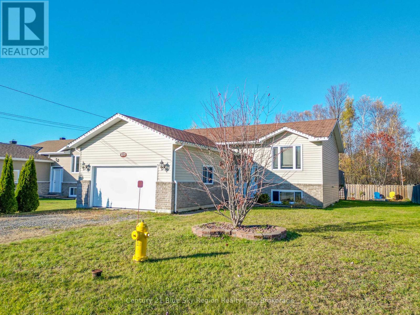 557 Demers Street, West Nipissing (Sturgeon Falls), Ontario  P2B 0A1 - Photo 32 - X12485301