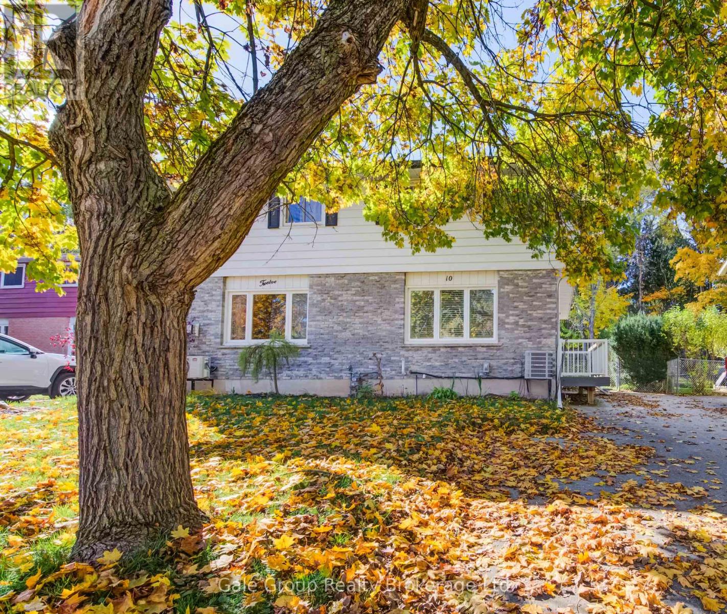 10 Innes Place, Woodstock, Ontario  N4S 8N1 - Photo 6 - X12485165