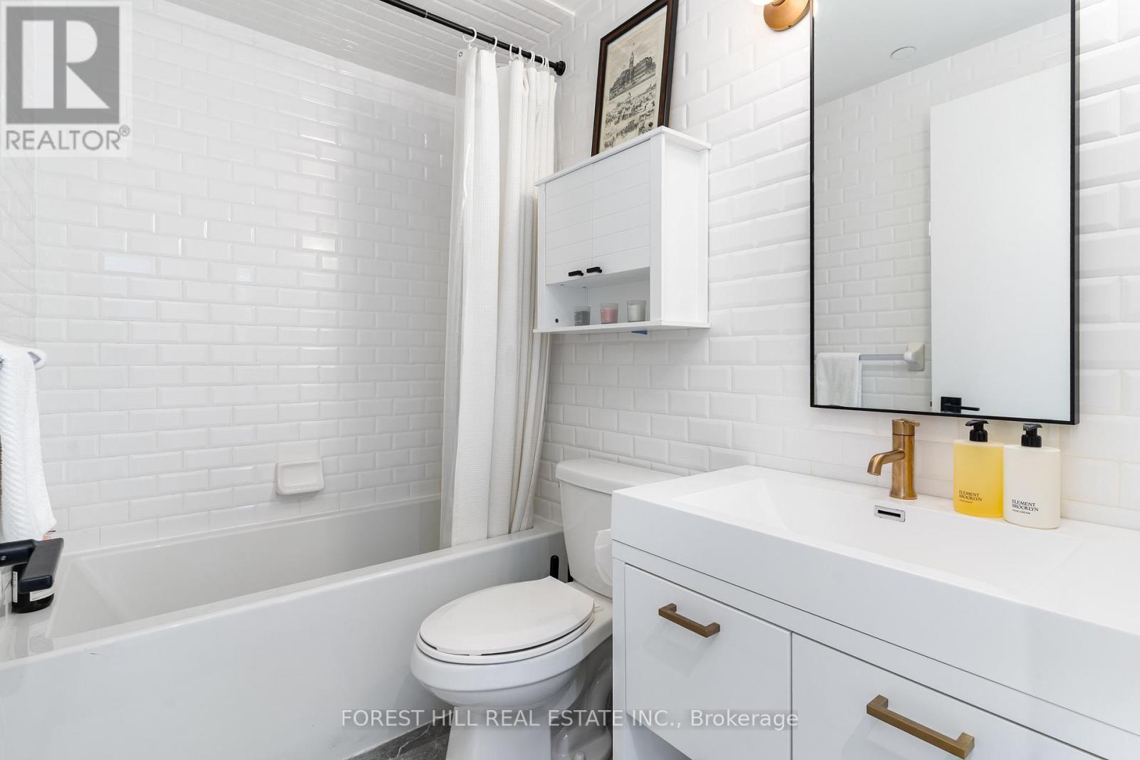 220 - 106 Dovercourt Road, Toronto (Trinity-Bellwoods), Ontario  M6J 3C3 - Photo 18 - C12483397