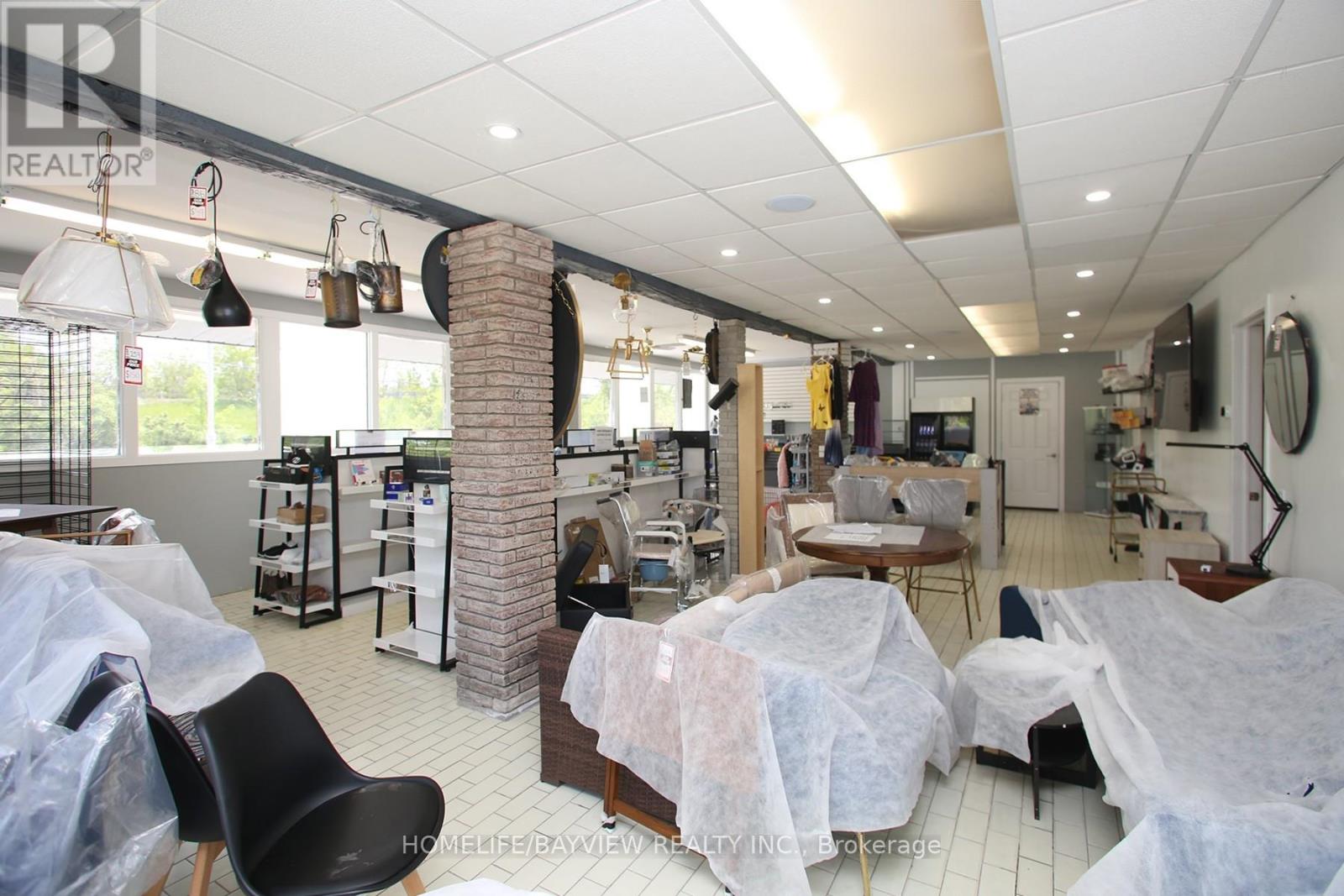 2nd Flr - 9 Bridge Street, Kawartha Lakes, Ontario  K0M 1N0 - Photo 16 - X12485027