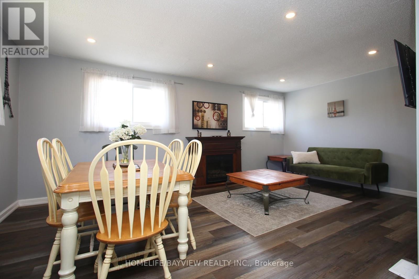 Grndflr - 9 Bridge Street, Kawartha Lakes, Ontario  K0M 1N0 - Photo 7 - X12485029