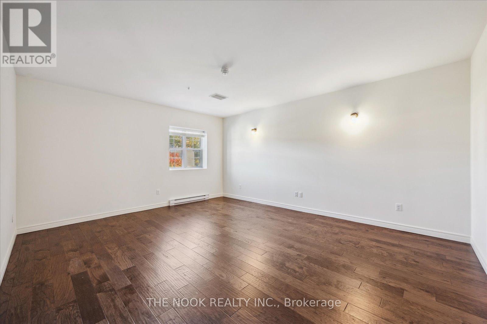 308 - 38 Walton Street, Port Hope, Ontario  L1A 1N1 - Photo 16 - X12465554