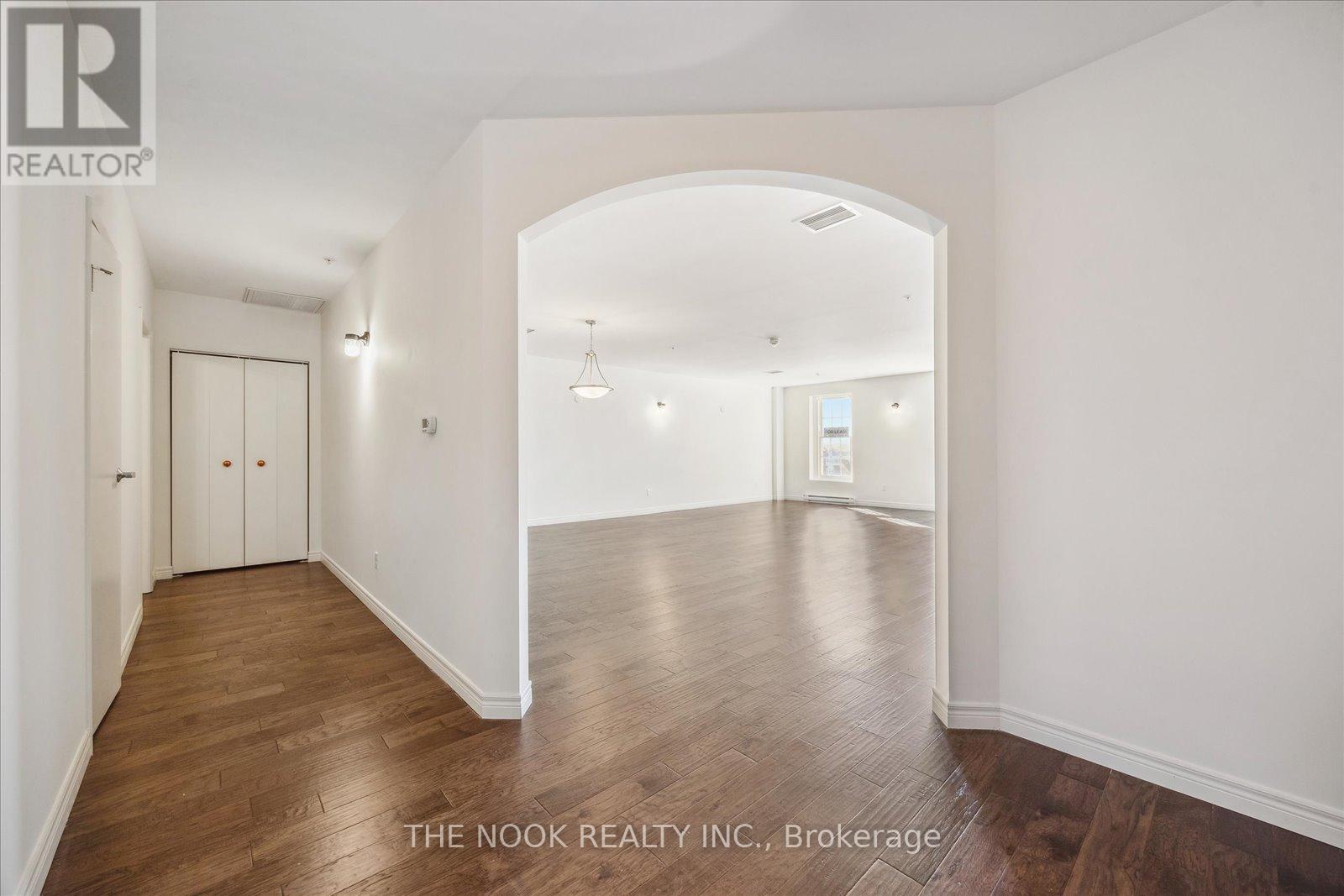 308 - 38 Walton Street, Port Hope, Ontario  L1A 1N1 - Photo 8 - X12465554