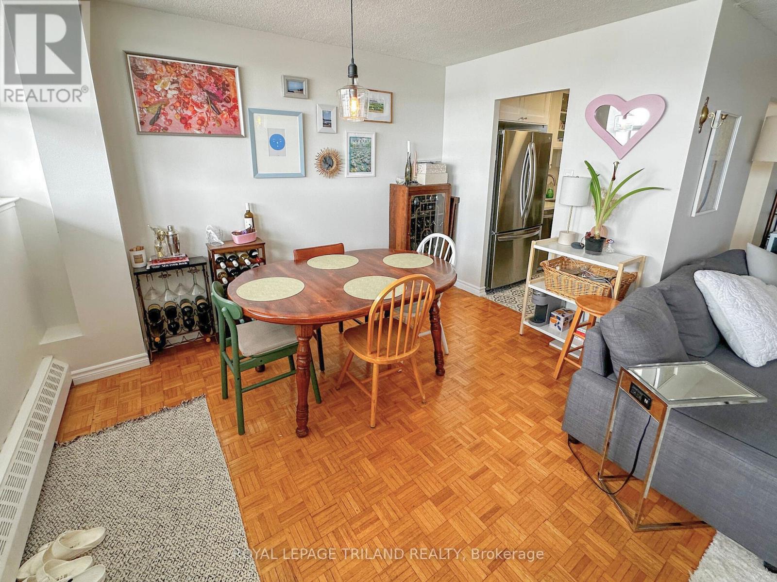 901 - 215 Glenridge Avenue, St. Catharines, Ontario  L2T 3J7 - Photo 6 - X12334035