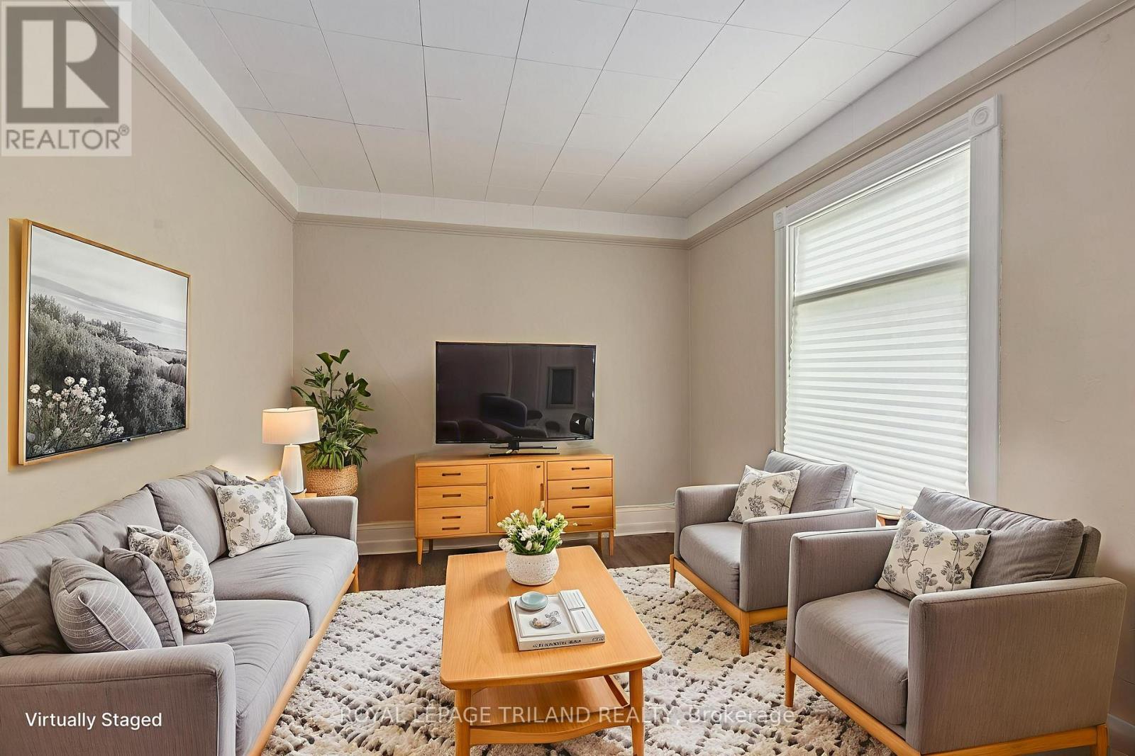 Photo 2 of 26 for 26 Kensington Avenue