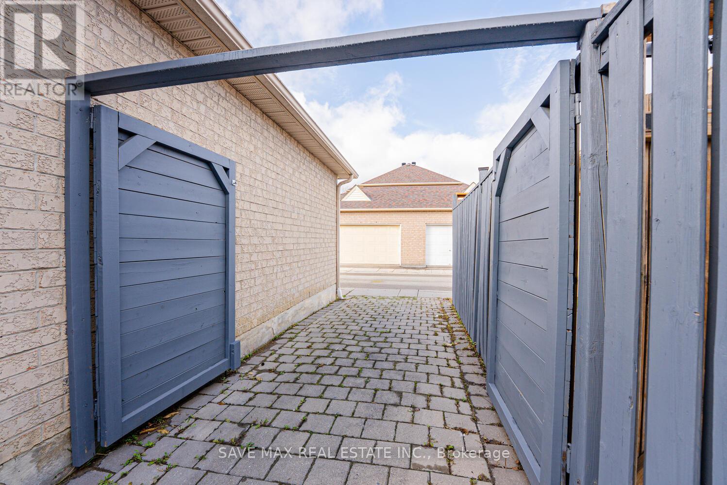 Bsmt - 40 Ed Quigg Way, Vaughan, Ontario  L4H 2S1 - Photo 24 - N12474109