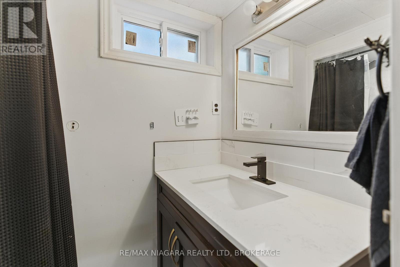 204 Hildred Street, Welland, Ontario  L3B 1N1 - Photo 24 - X12448874