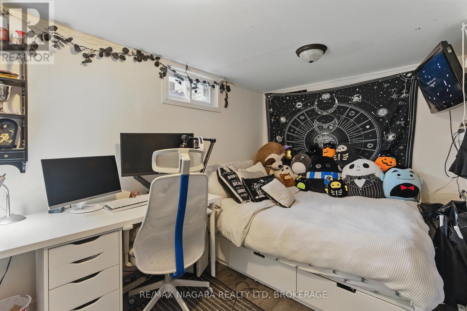 204 Hildred Street, Welland, Ontario  L3B 1N1 - Photo 22 - X12448874