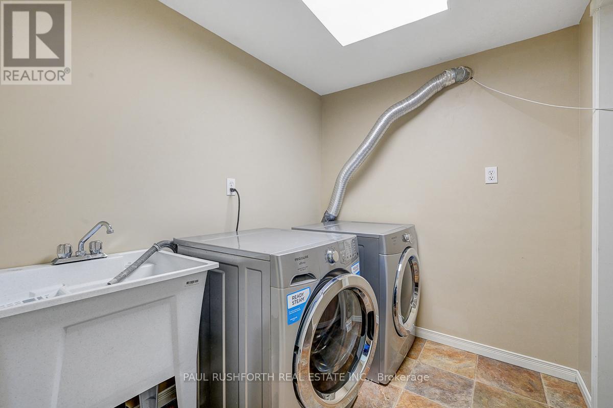 A - 29 Savage Drive, Ottawa, Ontario  K2S 1B9 - Photo 14 - X12454190