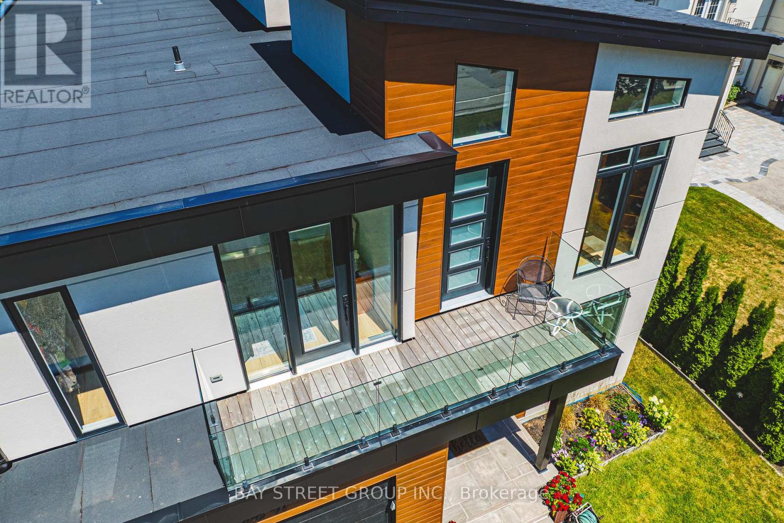 2267 Fifth Line W, Mississauga, Ontario  L5K 1V7 - Photo 49 - W12454521