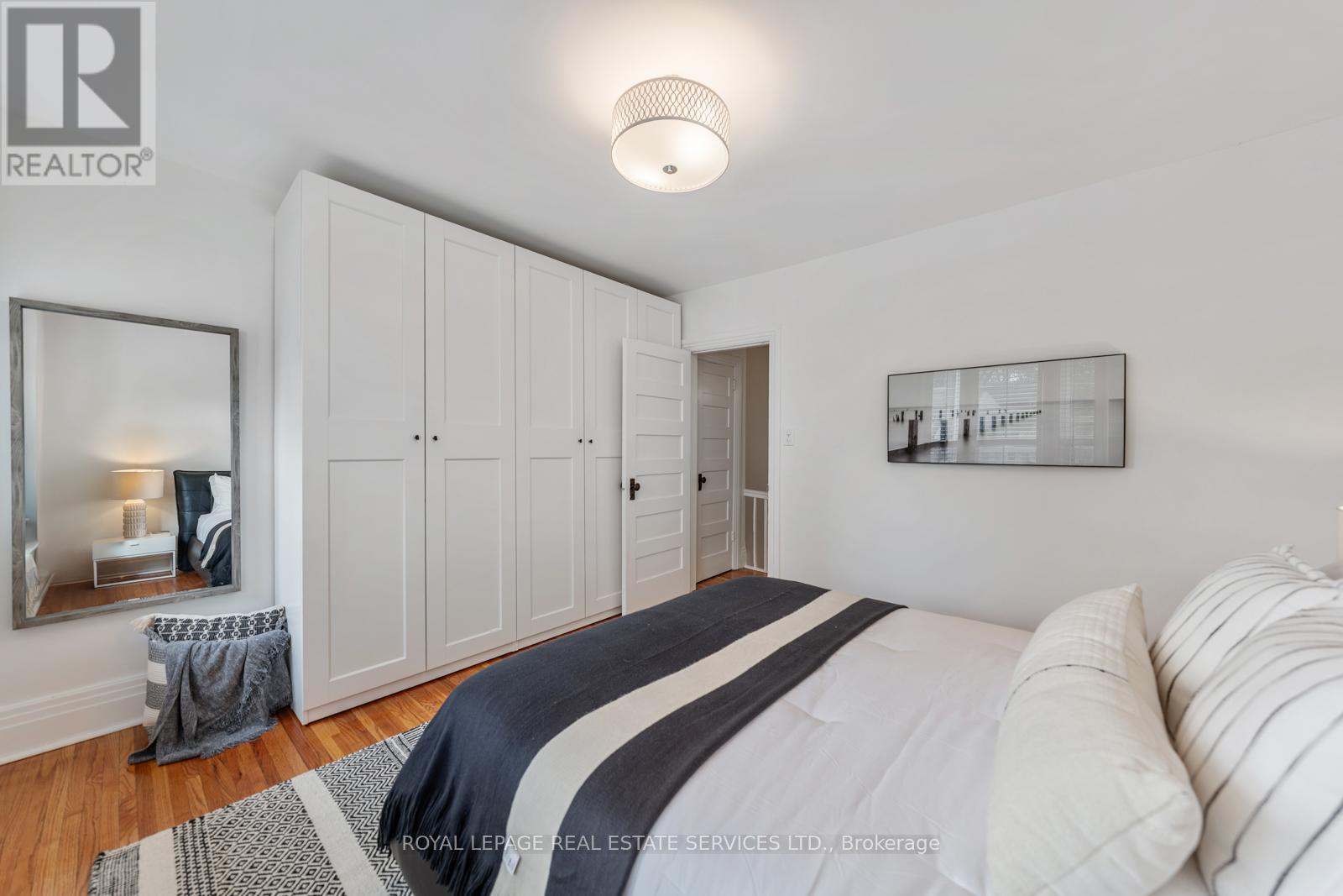 466 Beresford Avenue, Toronto, Ontario  M6S 3B7 - Photo 25 - W12483502