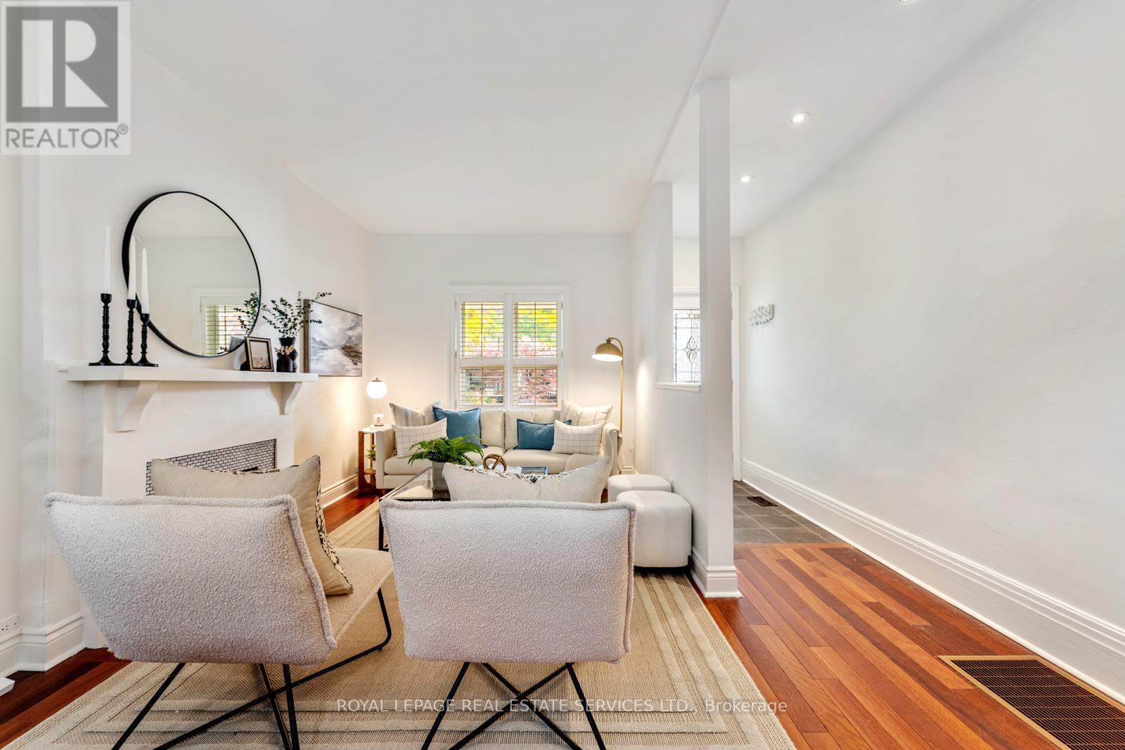 466 Beresford Avenue, Toronto, Ontario  M6S 3B7 - Photo 10 - W12483502