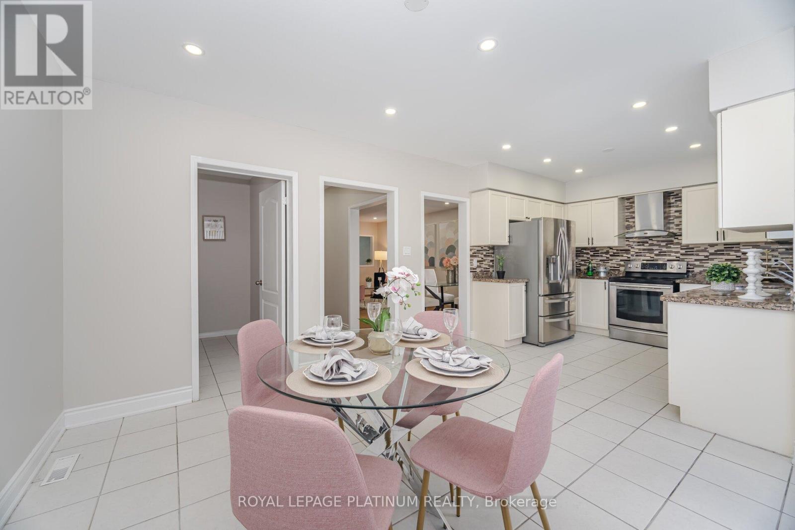 63 Culture Crescent, Brampton, Ontario L6X 4X8 - Photo 20 - W12480488