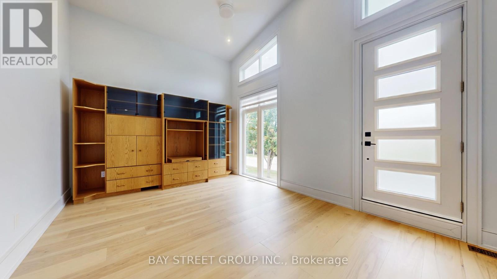 2267 Fifth Line W, Mississauga, Ontario  L5K 1V7 - Photo 20 - W12454521