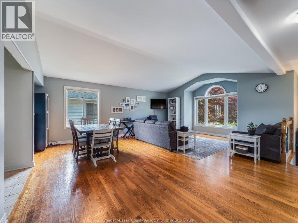 665 Delaware, Lasalle, Ontario  N9J 3J8 - Photo 4 - 25027330