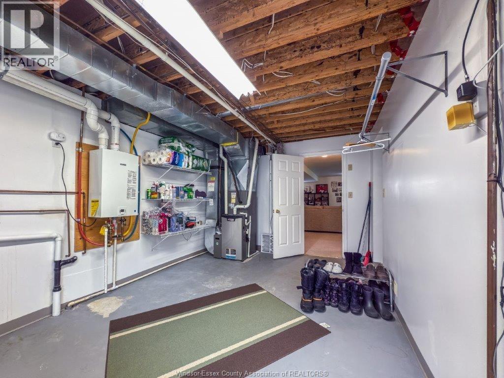 665 Delaware, Lasalle, Ontario  N9J 3J8 - Photo 23 - 25027330