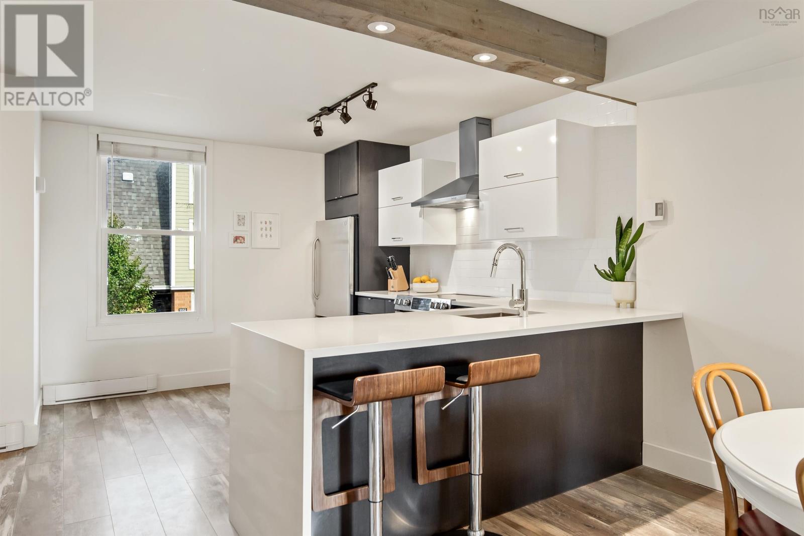 5551 Sentinel Square, Halifax, Nova Scotia  B3K 4A8 - Photo 6 - 202525778