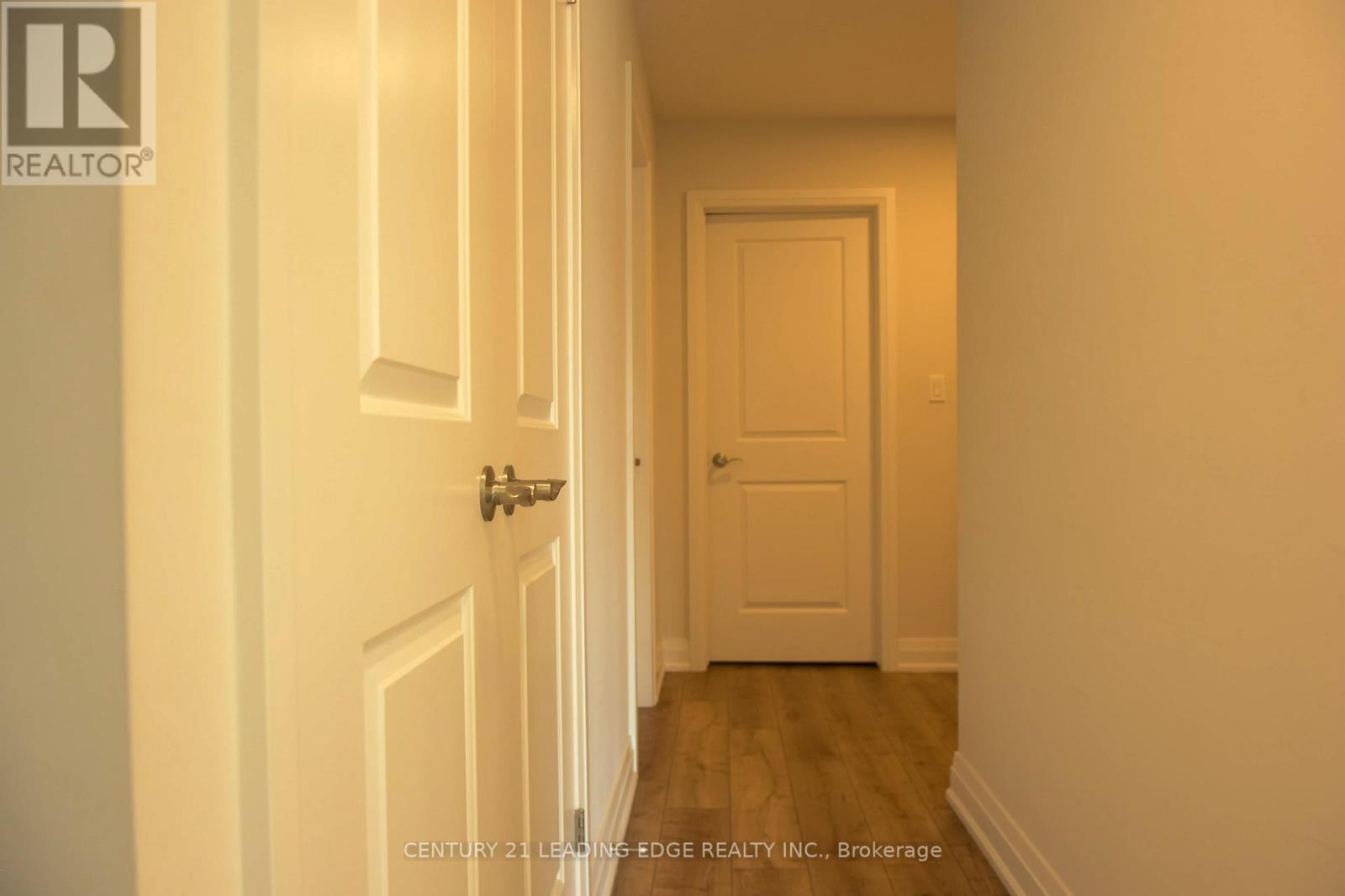 Upper - 118 2nd Street, Brockton, Ontario N0G 2V0 - Photo 18 - X12483374