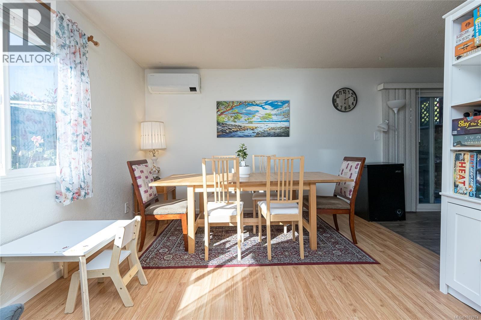 932 Market St, Victoria, British Columbia  V8T 2E9 - Photo 8 - 1017974