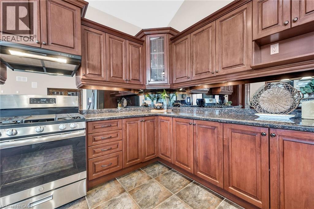 117 Christopher Drive, Hamilton, Ontario  L9B 1G6 - Photo 13 - 40782630